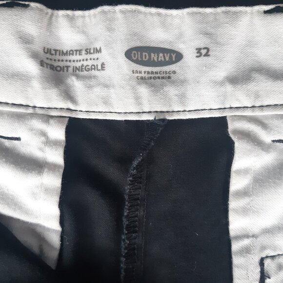 Old Navy SZ 32 Ultimate Slim Fit Men's Black Cotton Shorts - Picture 7 of 11